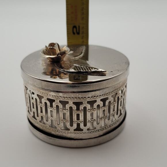 Vintage Silver-Tone Floral Finial Trinket Box Cutout Round Jewelry Vanity 80's - Picture 6 of 6